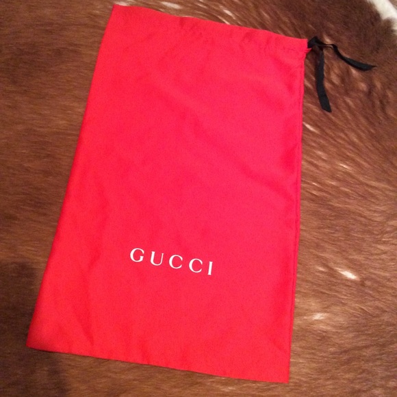 pink gucci dust bag